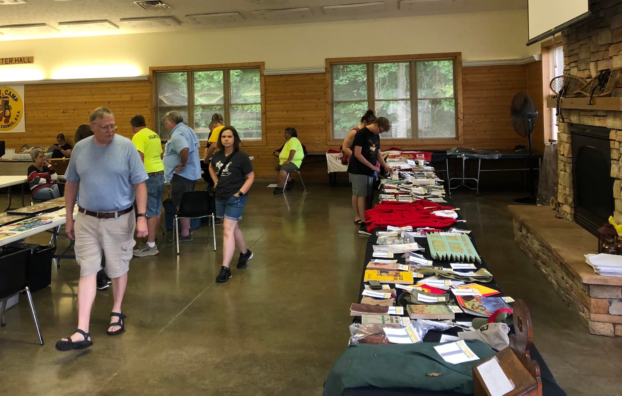 Scouts and Scouters browsing vendor tables.
